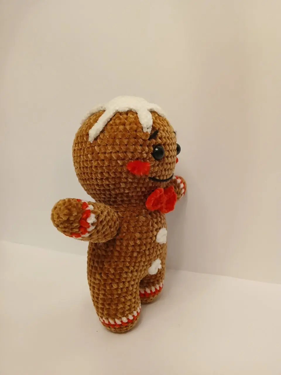 Boneco de gengibre em croche. — изображение 6